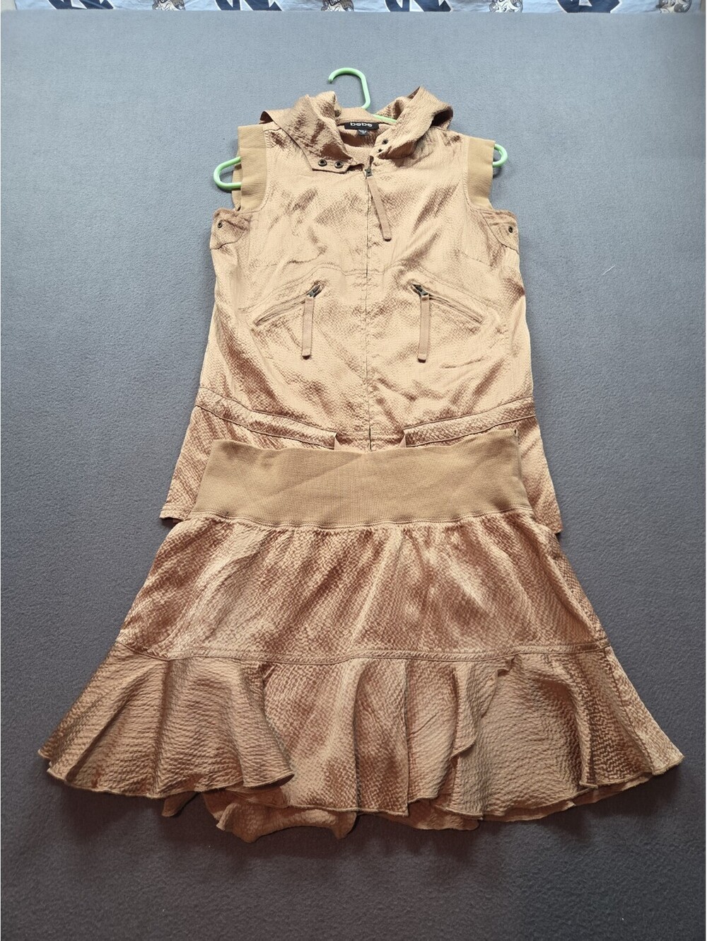 women's gold vintage 2pc set skirt/sleeveless zip up utility top by Bebe size XS